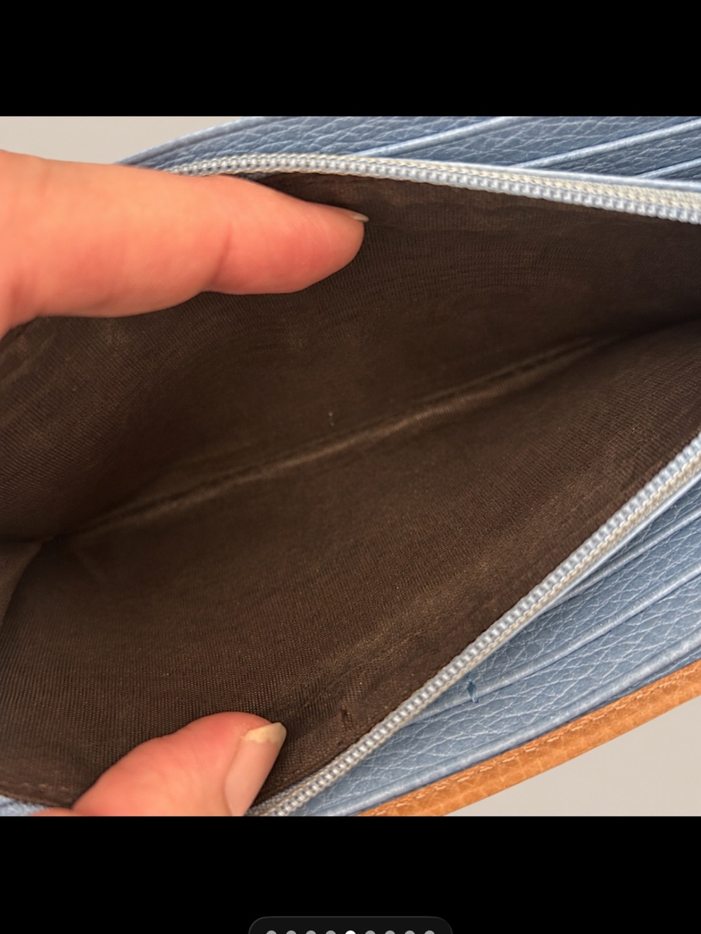 GUCCI Two Tone WALLET - Picture 7 of 12